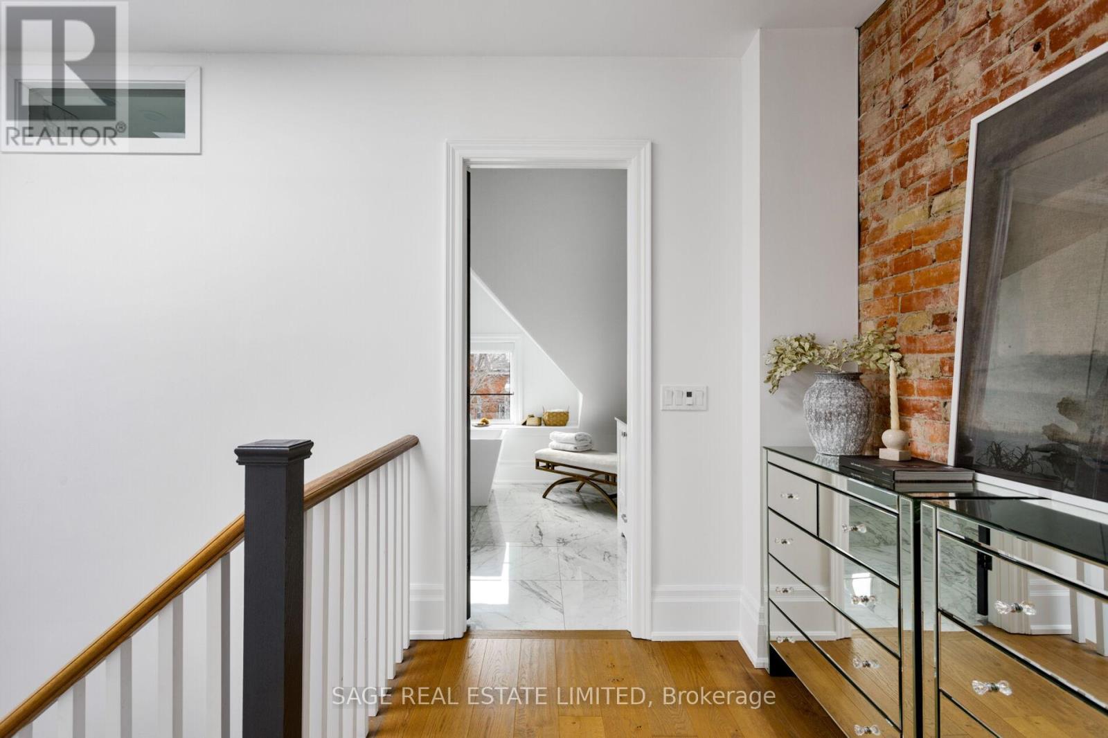 221 Crawford Street, Toronto, Ontario  M6J 2V5 - Photo 38 - C12912854