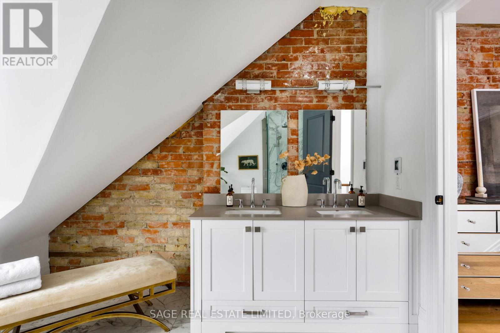 221 Crawford Street, Toronto, Ontario  M6J 2V5 - Photo 43 - C12912854