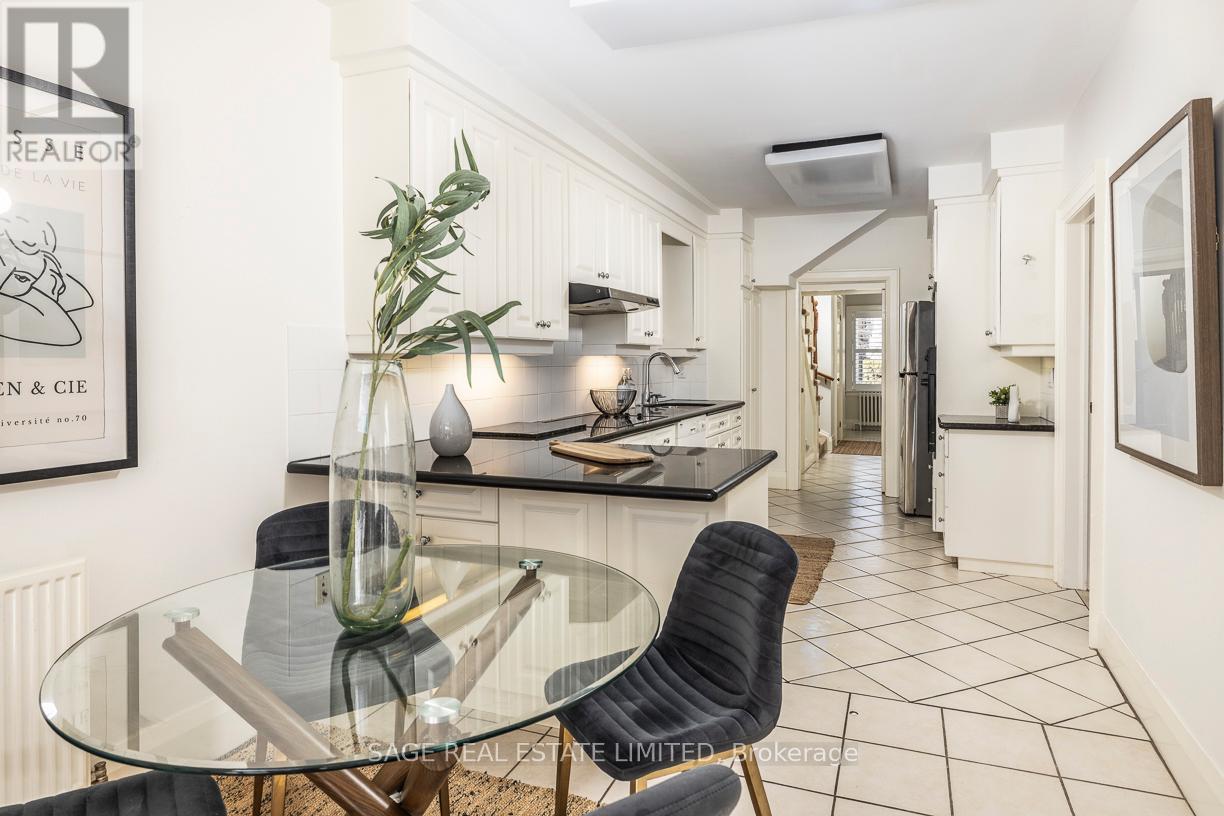 205 Cranbrooke Avenue, Toronto, Ontario  M5M 1M8 - Photo 23 - C12912894