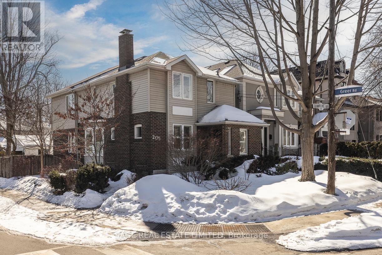 205 Cranbrooke Avenue, Toronto, Ontario  M5M 1M8 - Photo 3 - C12912894