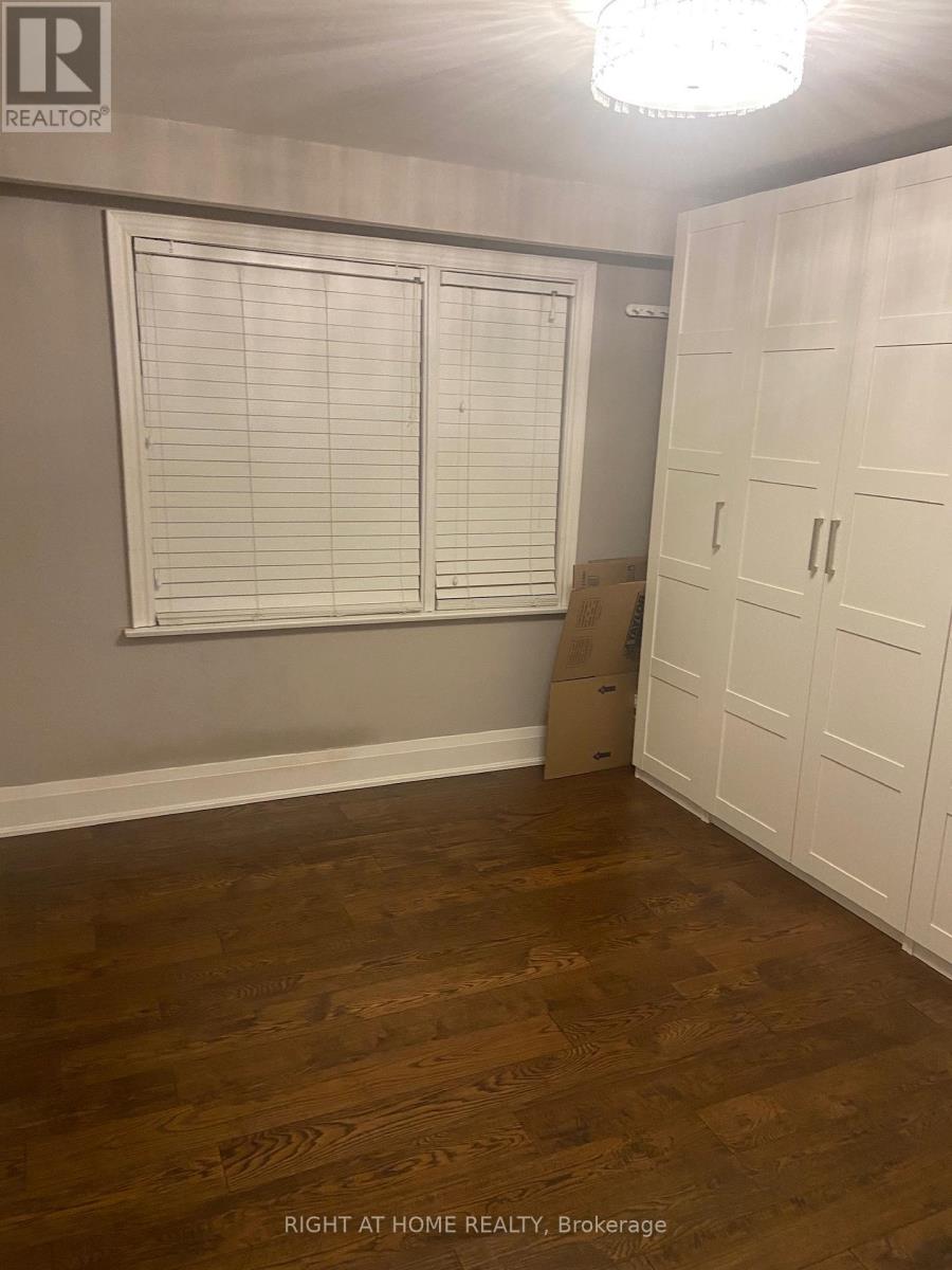 8 Alonzo Road, Toronto, Ontario  M2R 1T5 - Photo 11 - C12912942