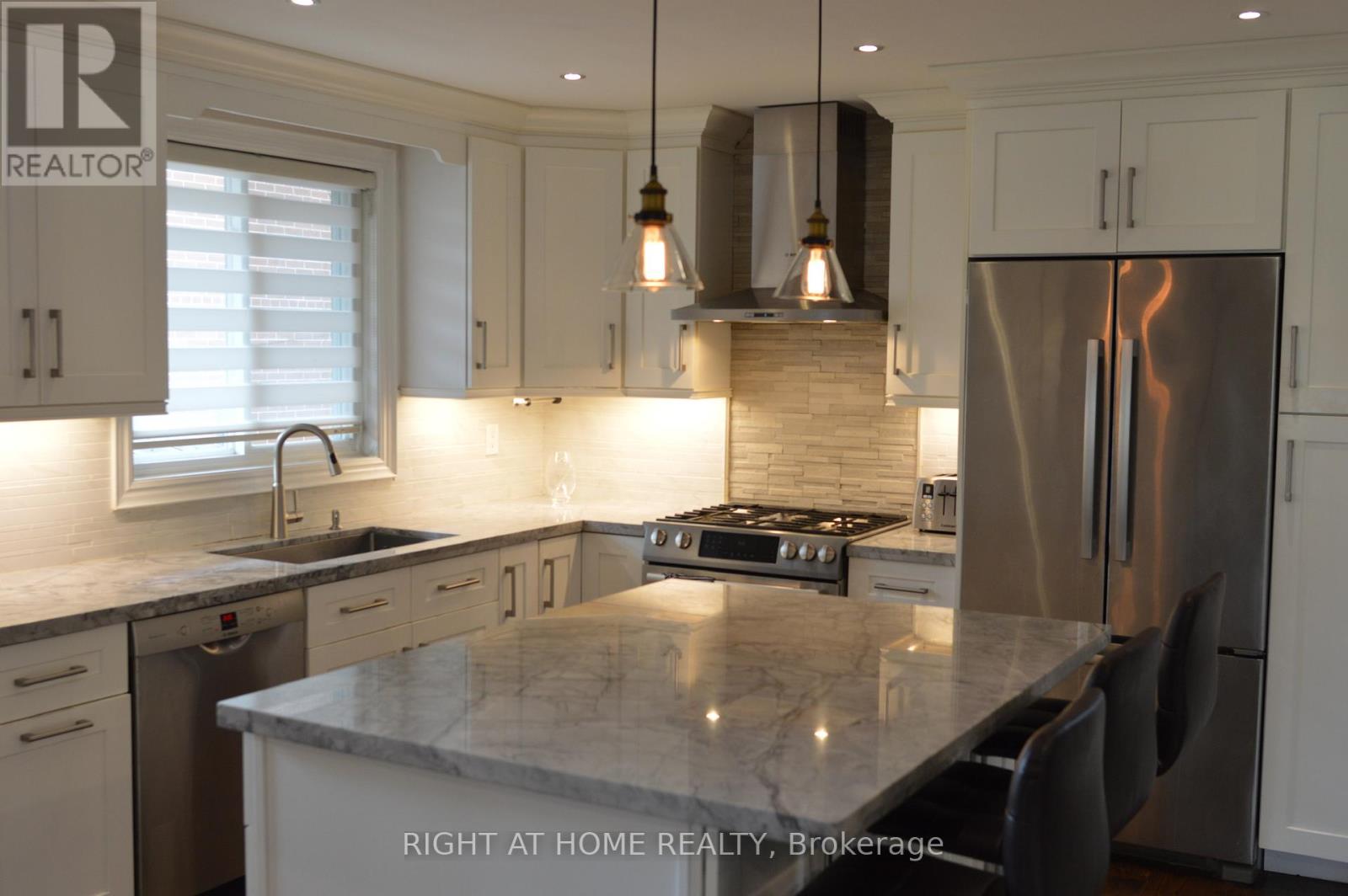 8 Alonzo Road, Toronto, Ontario  M2R 1T5 - Photo 5 - C12912942