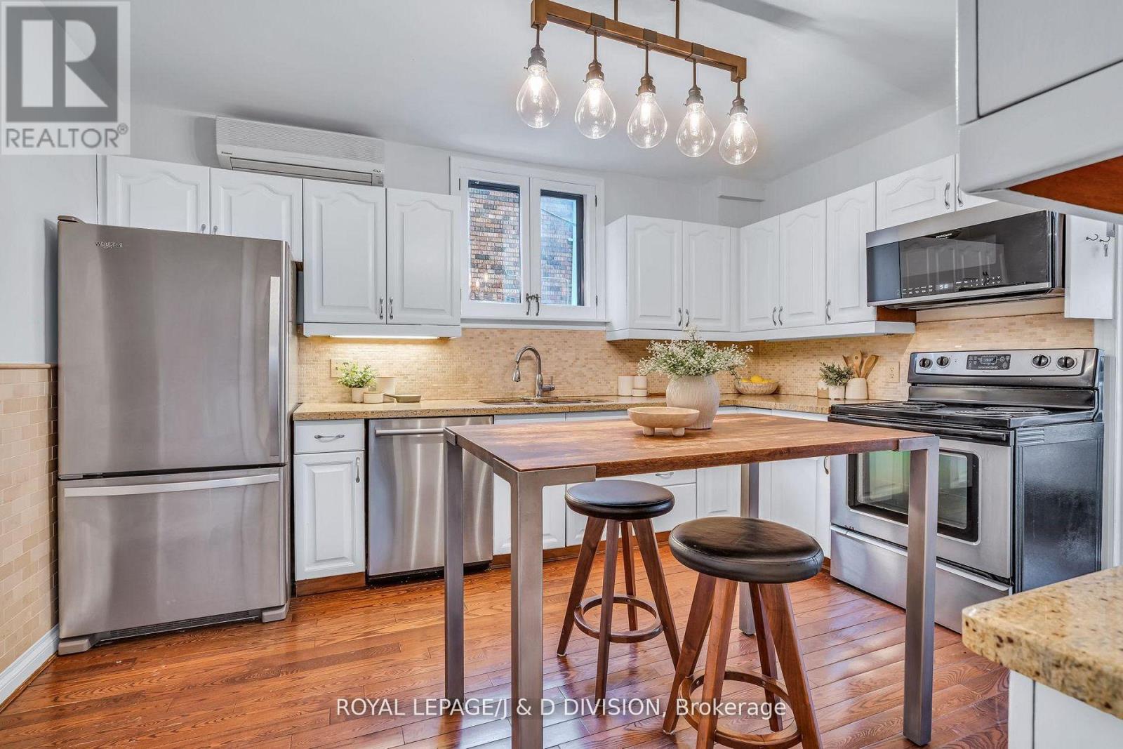 453 Oriole Parkway, Toronto, Ontario  M5P 2H7 - Photo 11 - C12912954