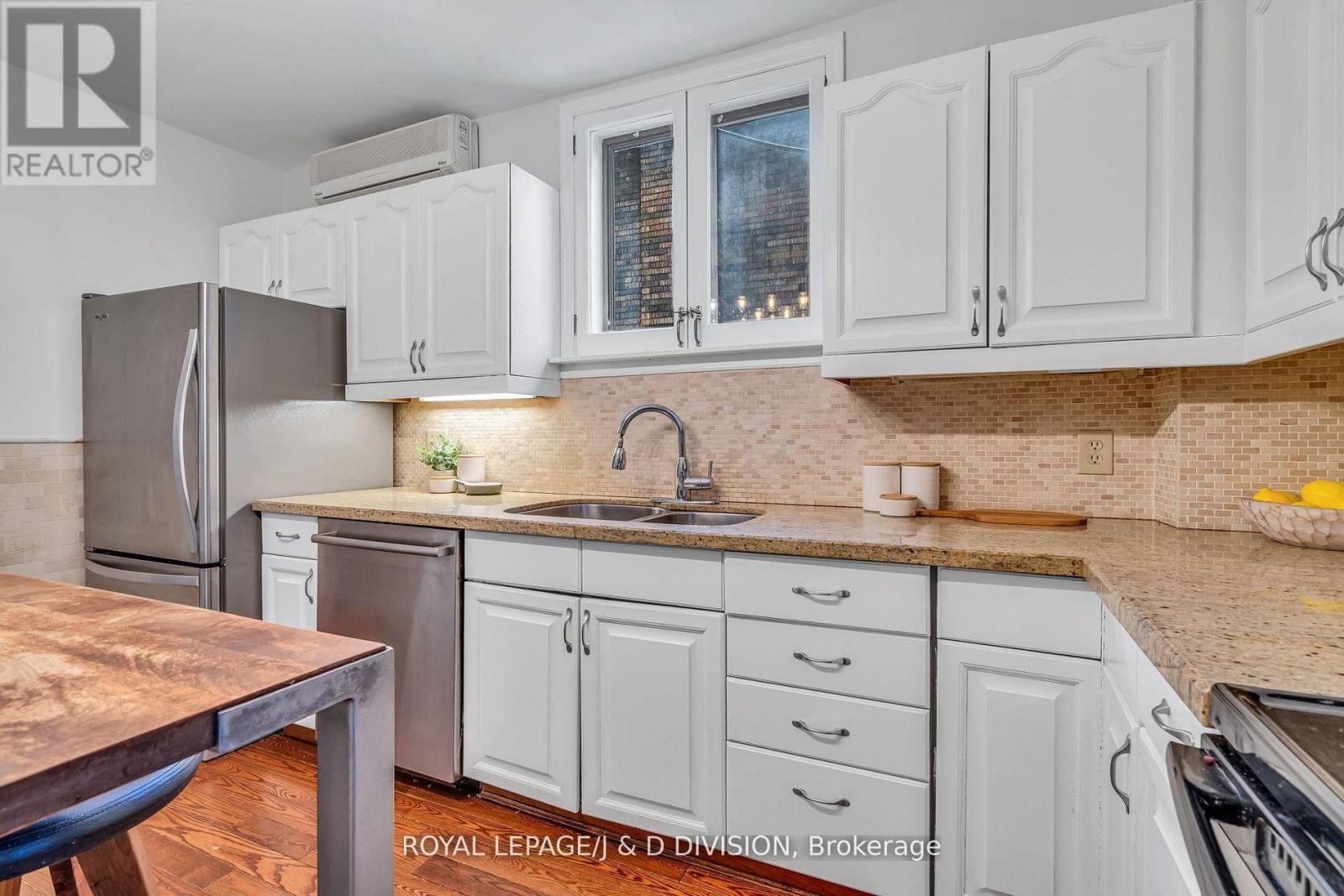 453 Oriole Parkway, Toronto, Ontario  M5P 2H7 - Photo 13 - C12912954