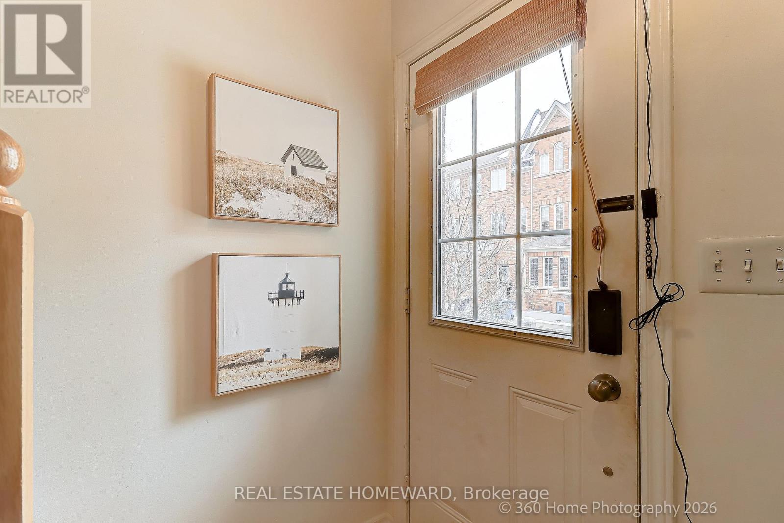 12 Carnahan Terrace, Toronto, Ontario  M4E 0B2 - Photo 2 - E12912878