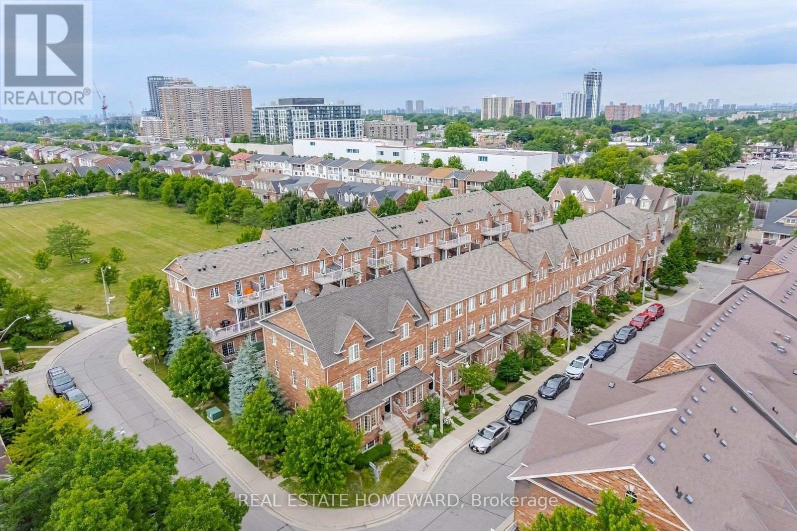 12 Carnahan Terrace, Toronto, Ontario  M4E 0B2 - Photo 28 - E12912878