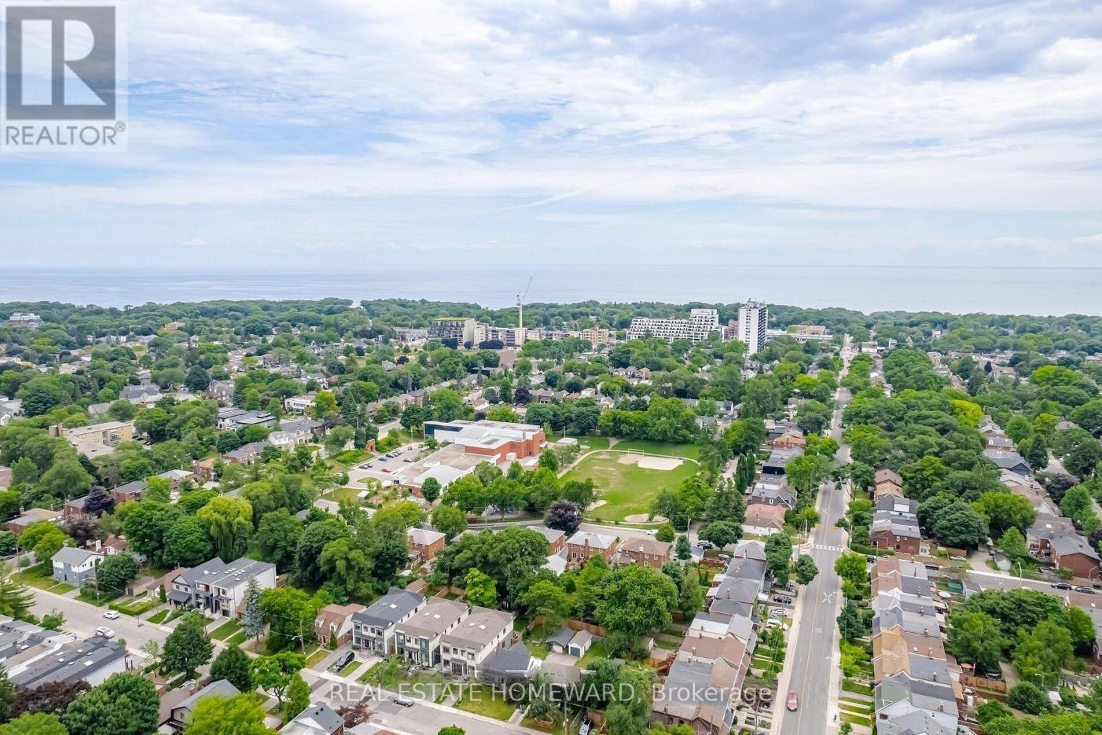 12 Carnahan Terrace, Toronto, Ontario  M4E 0B2 - Photo 29 - E12912878