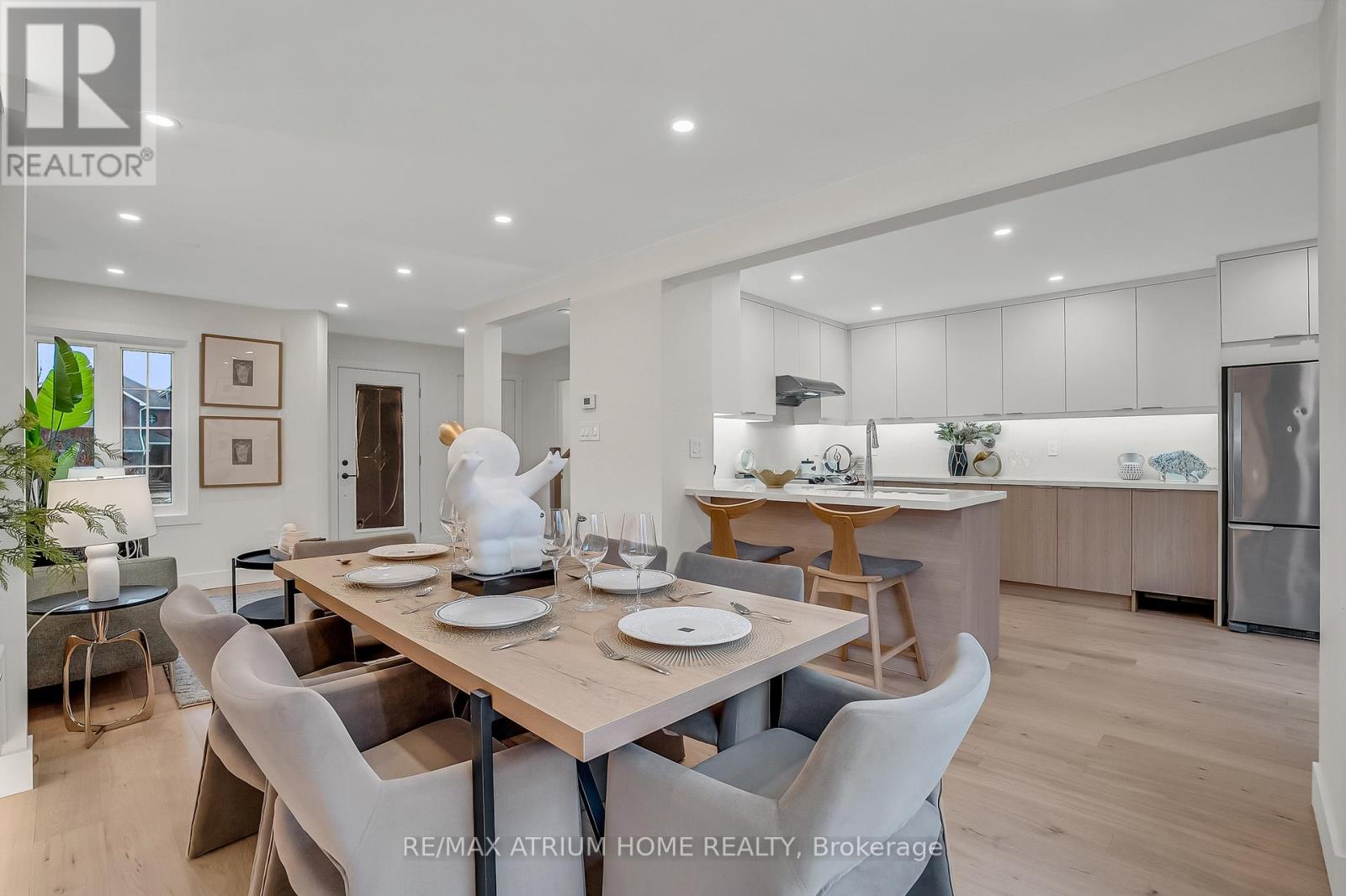 86 Old Colony Drive, Whitby, Ontario  L1R 2G9 - Photo 12 - E12912964