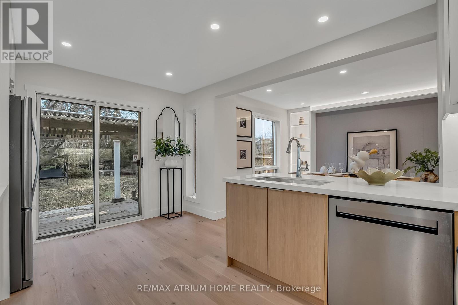 86 Old Colony Drive, Whitby, Ontario  L1R 2G9 - Photo 18 - E12912964