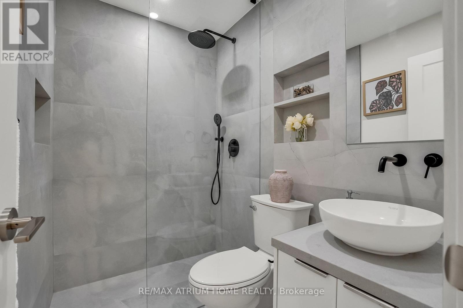 86 Old Colony Drive, Whitby, Ontario  L1R 2G9 - Photo 38 - E12912964