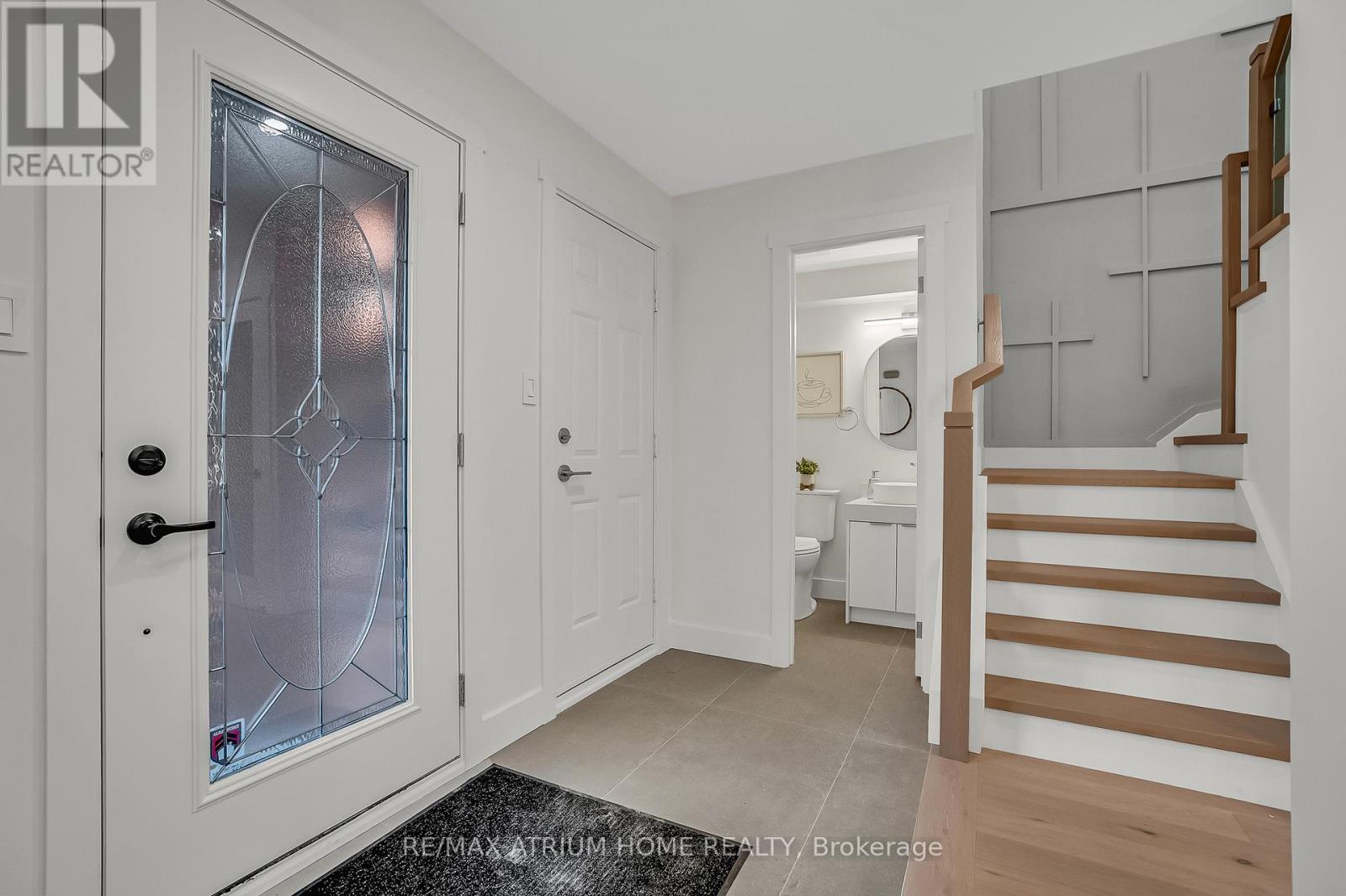 86 Old Colony Drive, Whitby, Ontario  L1R 2G9 - Photo 5 - E12912964