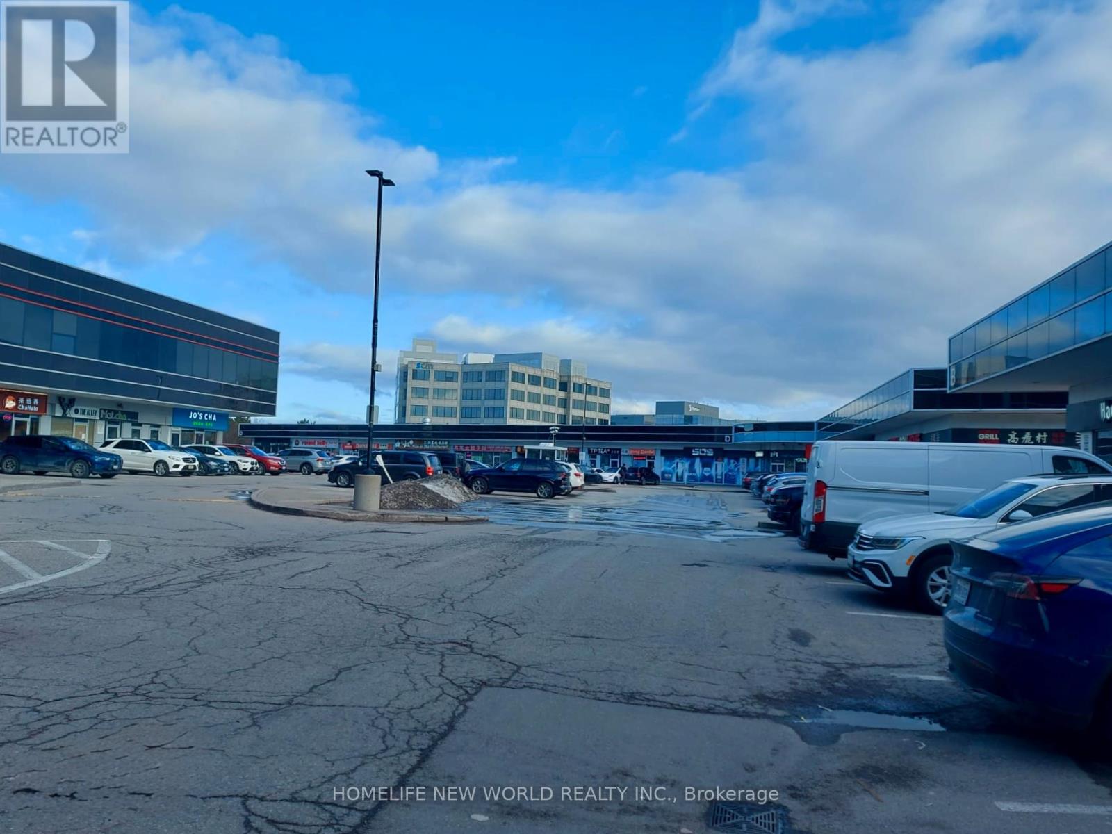 60 & 64 - 505 Highway 7 E, Markham (Commerce Valley), Ontario  L3T 7T1 - Photo 6 - N12912864