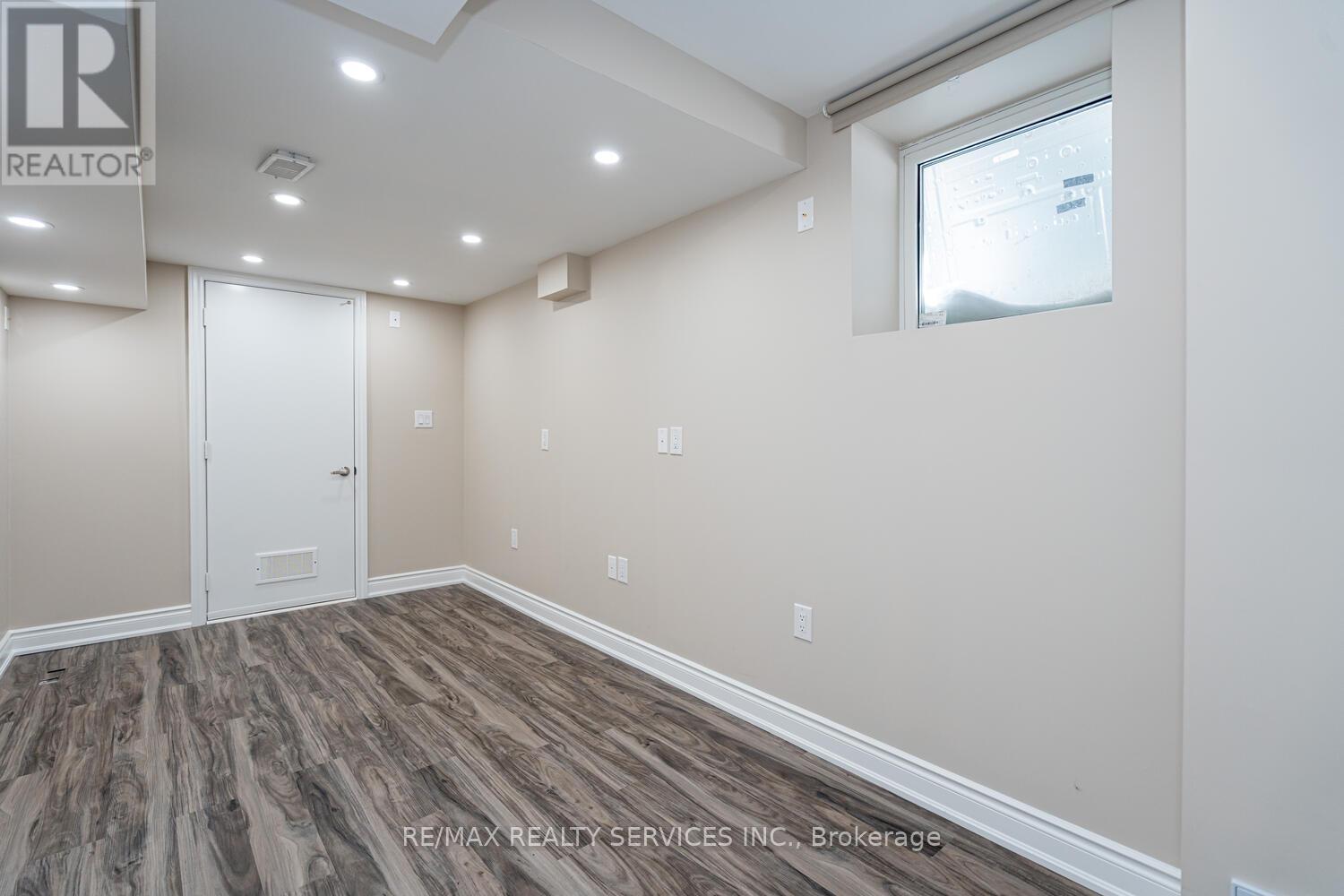 34 Thornvalley Terrace, Caledon, Ontario  L7C 4H9 - Photo 47 - W12912852