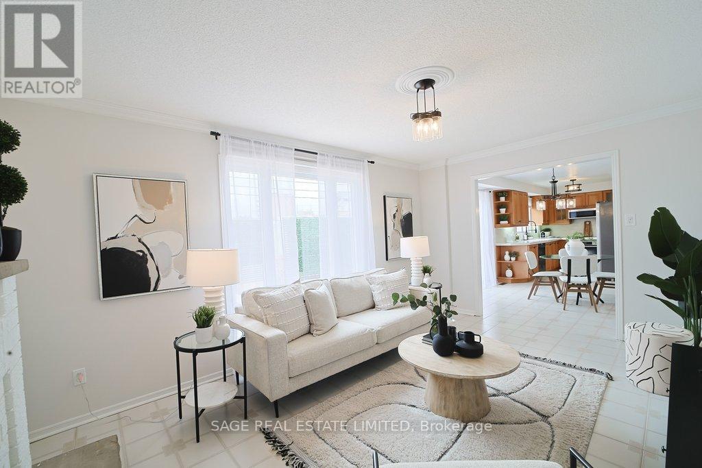 411 The Thicket, Mississauga, Ontario  L5G 4P6 - Photo 16 - W12912872