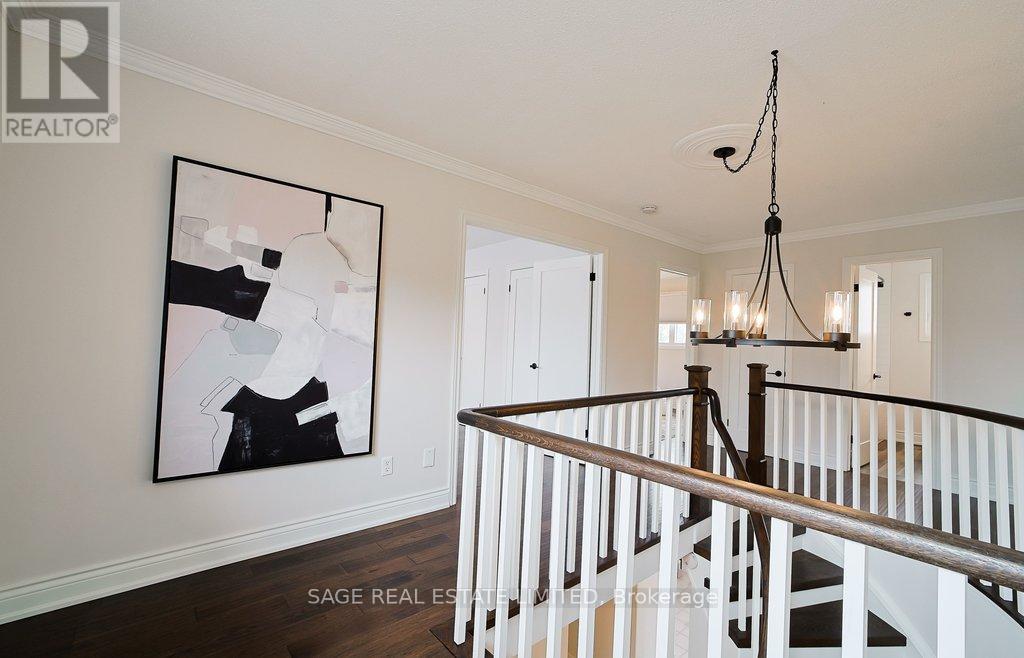 411 The Thicket, Mississauga, Ontario  L5G 4P6 - Photo 29 - W12912872