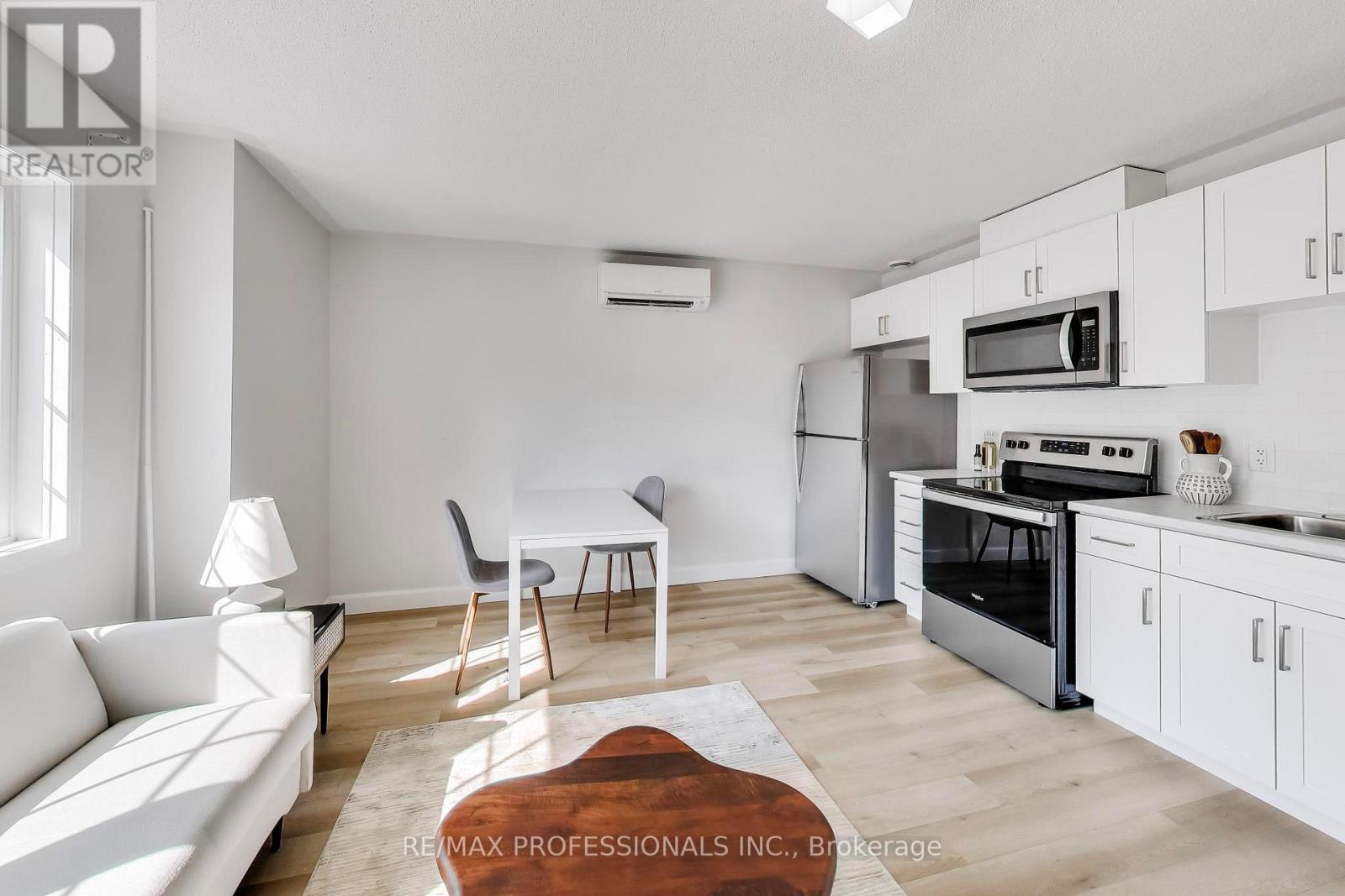 110 Littlewood Drive, Oakville, Ontario  L6H 6V2 - Photo 40 - W12912912