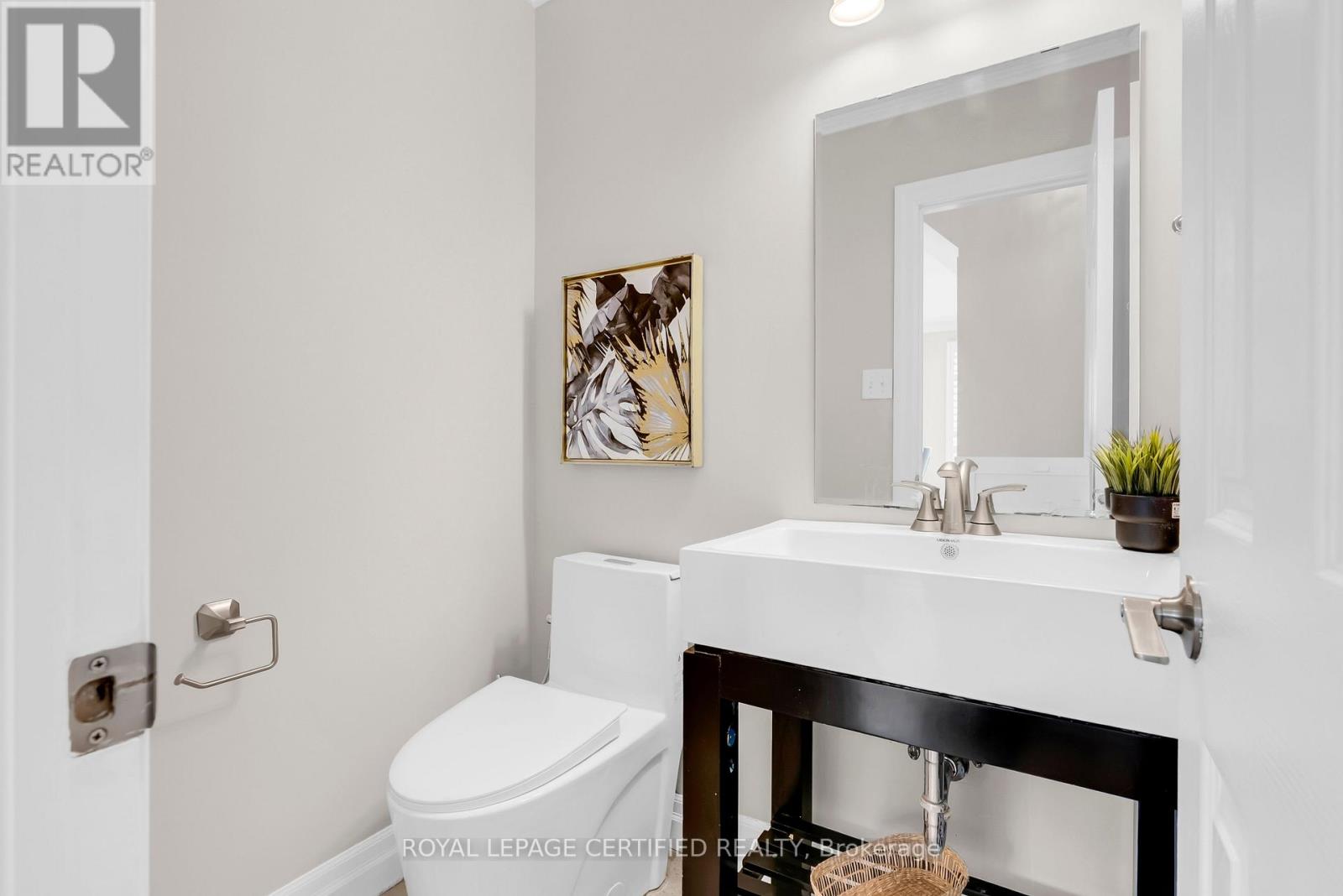 1211 Winter Crescent, Milton, Ontario  L9T 6V8 - Photo 25 - W12912926