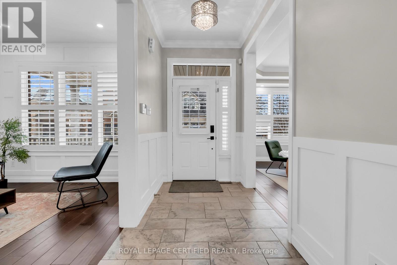 1211 Winter Crescent, Milton, Ontario  L9T 6V8 - Photo 3 - W12912926