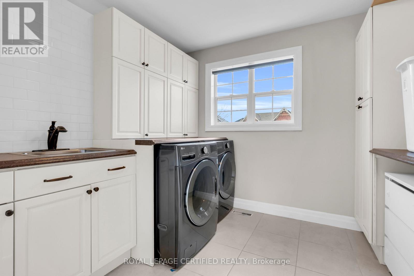 1211 Winter Crescent, Milton, Ontario  L9T 6V8 - Photo 43 - W12912926