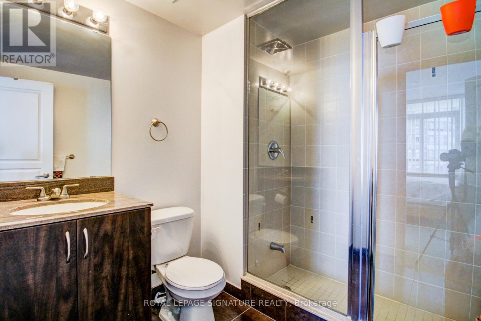 2207 - 15 Legion Road S, Toronto, Ontario  M8V 0A9 - Photo 14 - W12912928