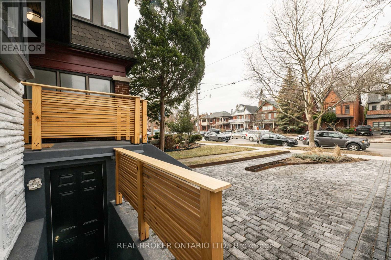 287 High Park Avenue, Toronto (Junction Area), Ontario  M6P 2S8 - Photo 17 - W12912934