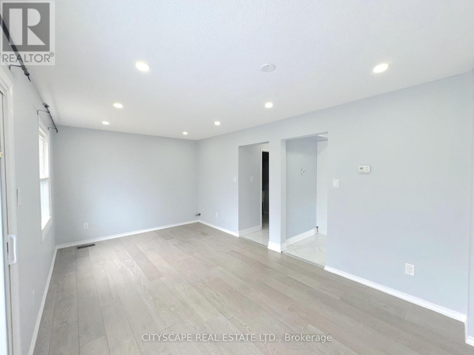 5014 Rundle Court, Mississauga, Ontario  L5M 4A3 - Photo 14 - W12912936