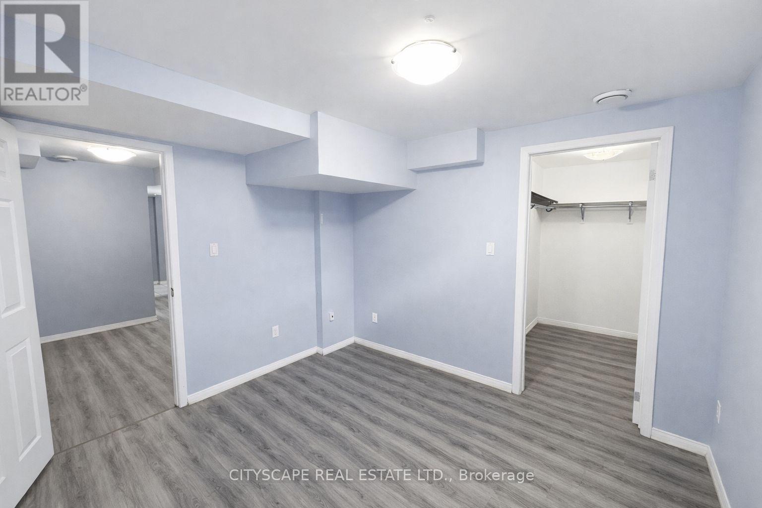 5014 Rundle Court, Mississauga, Ontario  L5M 4A3 - Photo 41 - W12912936