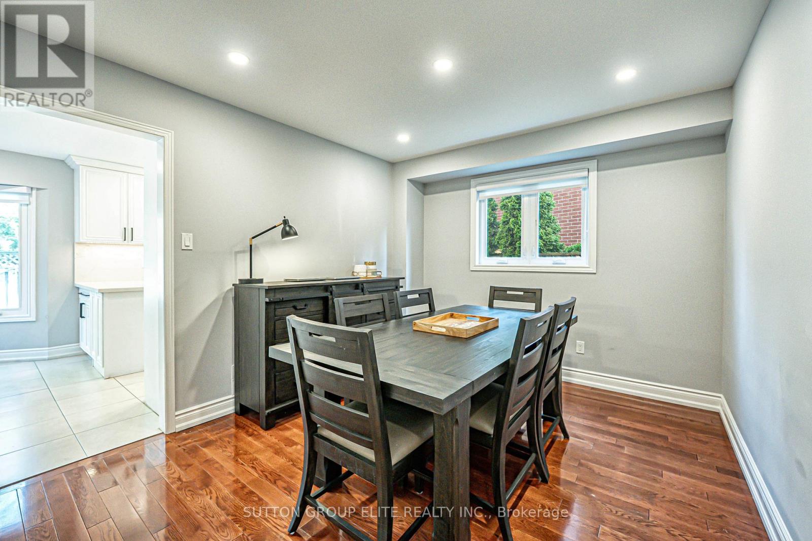 298 Fredericksburg Court, Mississauga, Ontario  L4Z 2T2 - Photo 11 - W12912968