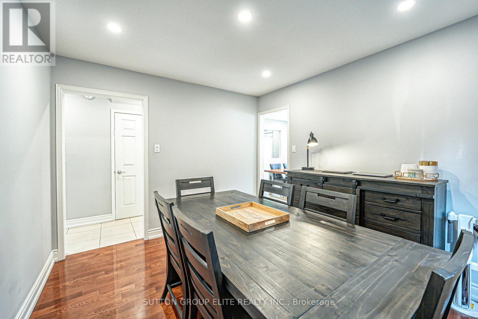 298 Fredericksburg Court, Mississauga, Ontario  L4Z 2T2 - Photo 12 - W12912968