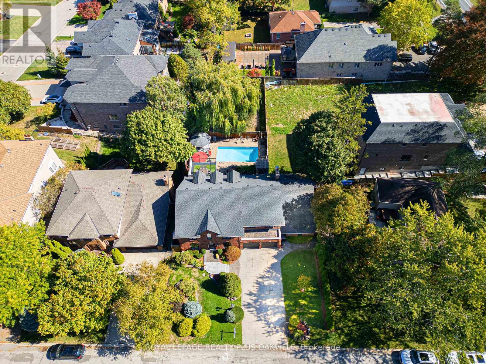 679 Greenravine Drive, Hamilton, Ontario  L9G 4C7 - Photo 49 - X12912886