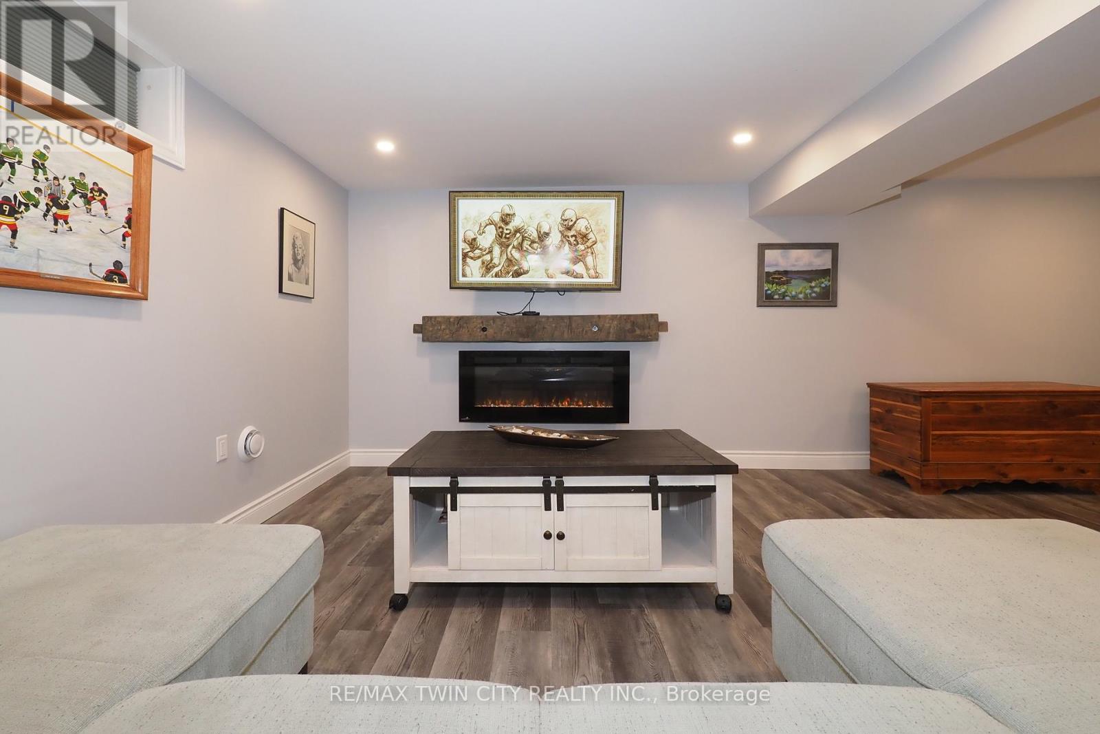 15 Milton Avenue W, Cambridge, Ontario  N3C 2Y3 - Photo 22 - X12912944