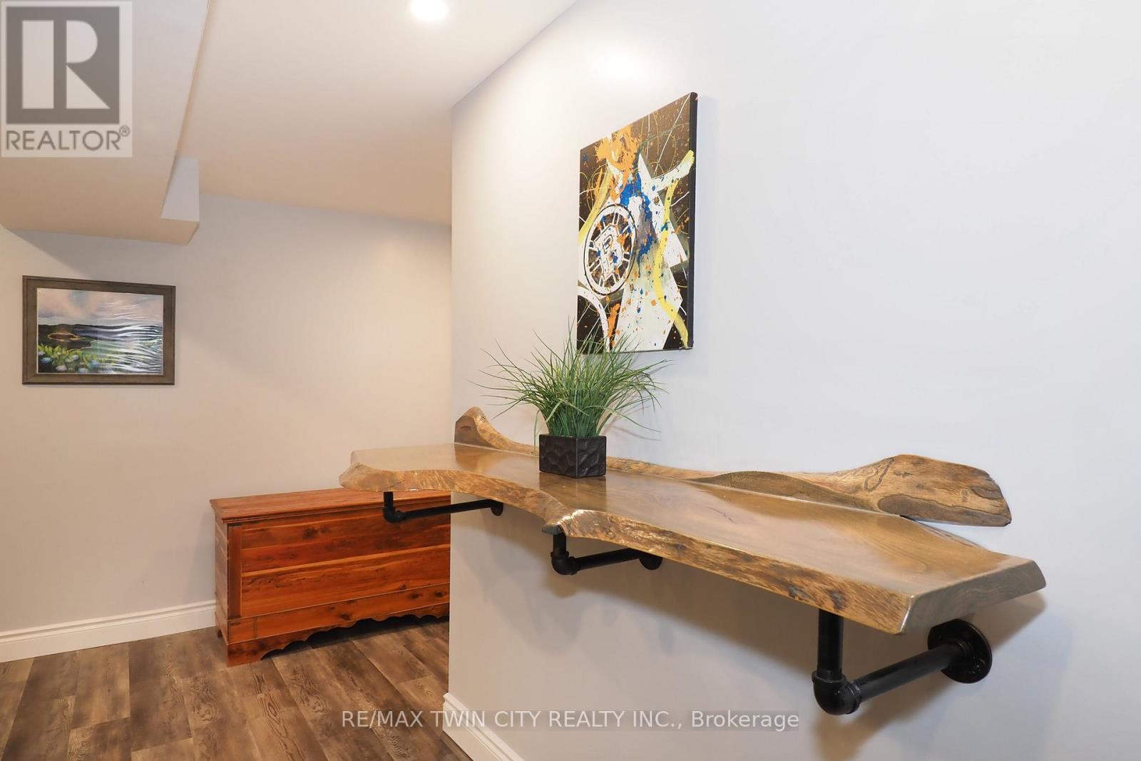 15 Milton Avenue W, Cambridge, Ontario  N3C 2Y3 - Photo 29 - X12912944