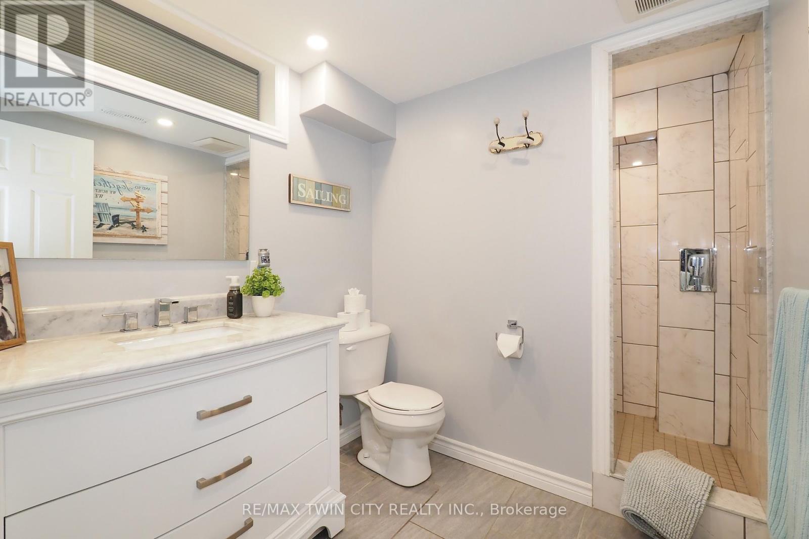 15 Milton Avenue W, Cambridge, Ontario  N3C 2Y3 - Photo 32 - X12912944