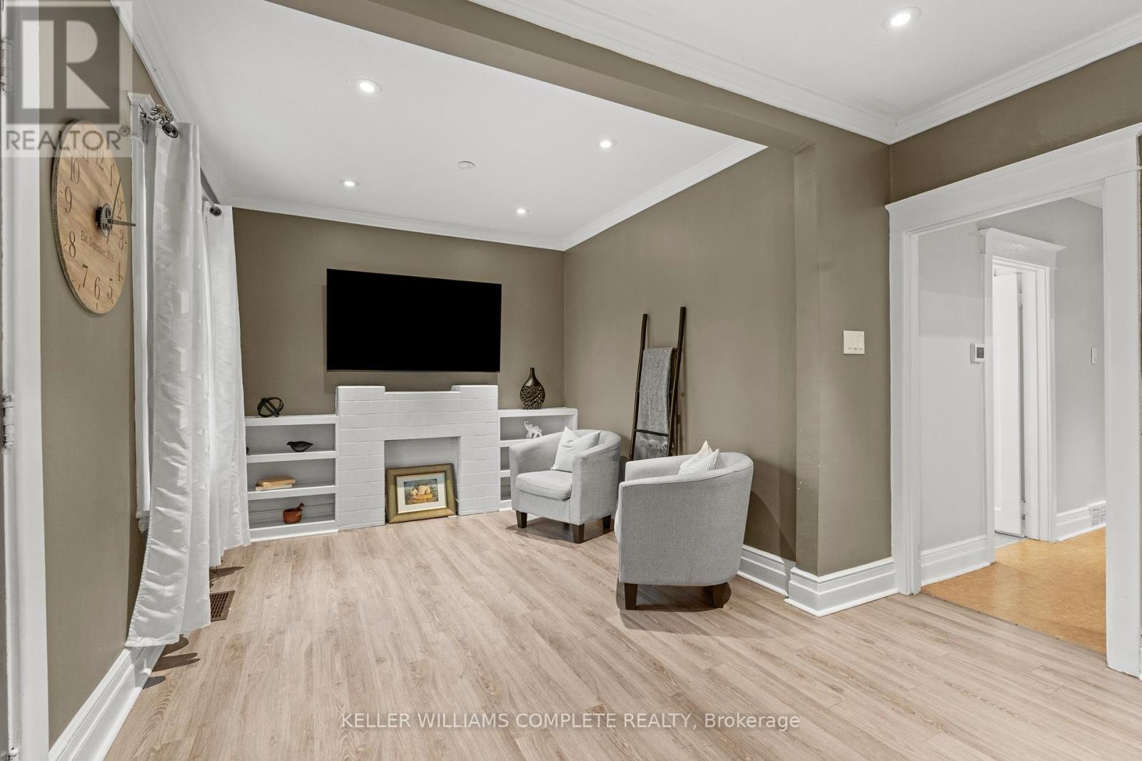 26 Garside Avenue N, Hamilton, Ontario  L8H 4W2 - Photo 6 - X12912960