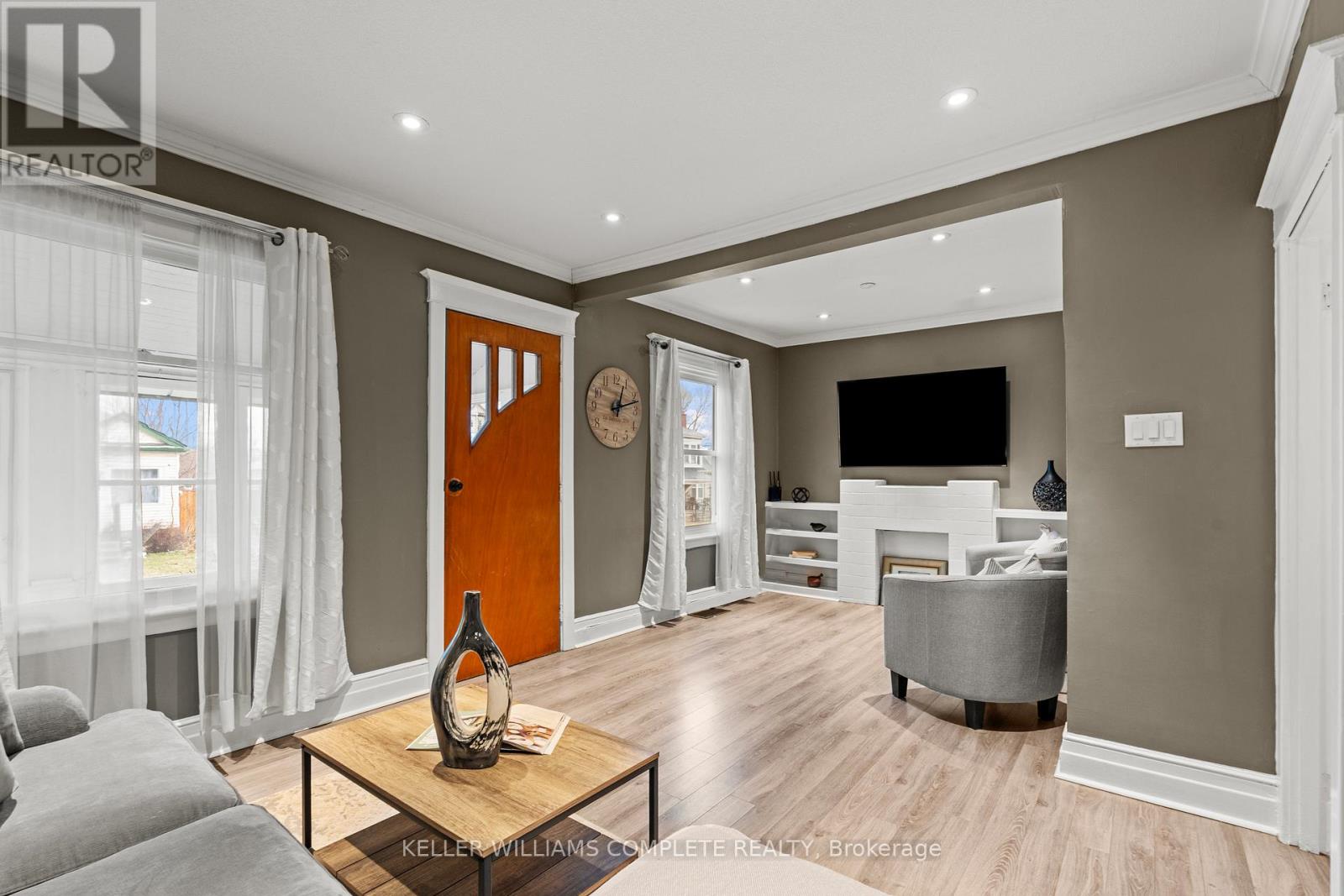 26 Garside Avenue N, Hamilton, Ontario  L8H 4W2 - Photo 8 - X12912960