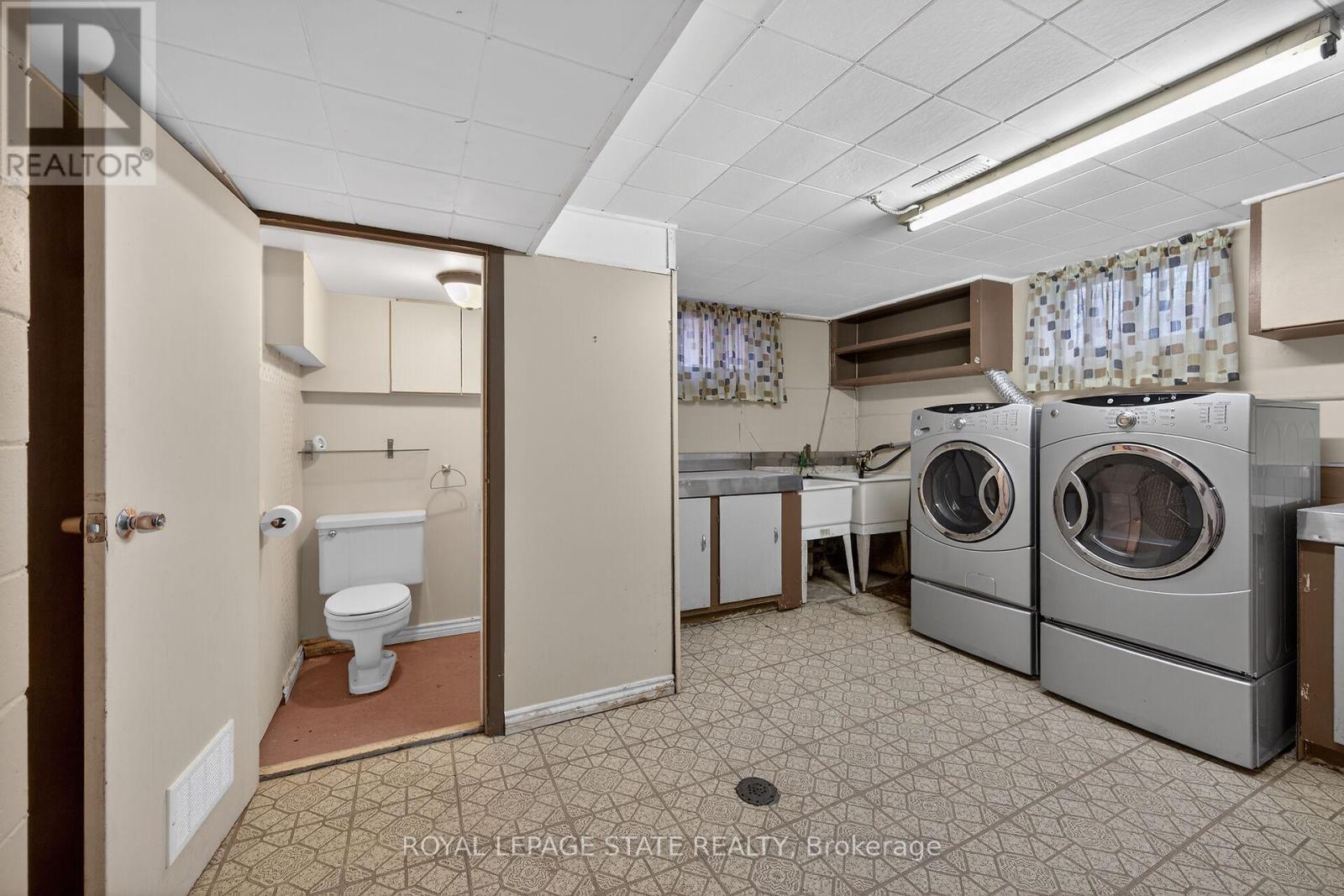 134 West 28th Street, Hamilton, Ontario  L9C 5B2 - Photo 27 - X12912966