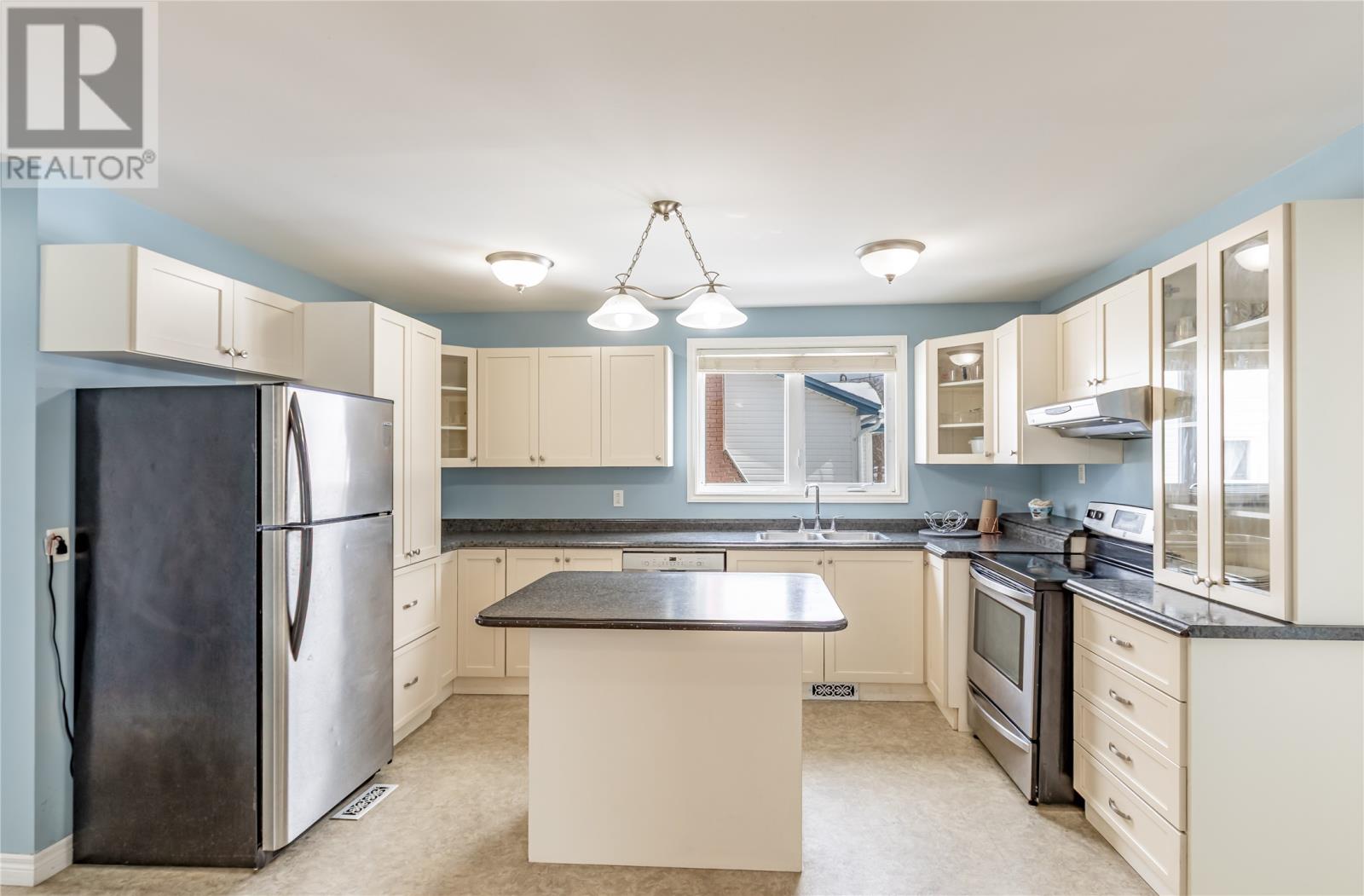 132 University Avenue, St. John's, Newfoundland & Labrador  A1B 1Z5 - Photo 8 - 1295470