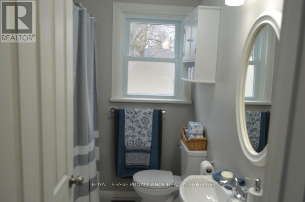 4 Gearin Street, Quinte West, Ontario  K8V 3Y1 - Photo 10 - X12912988