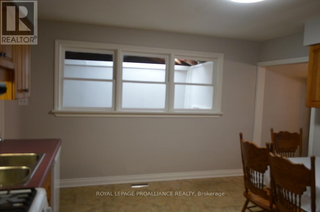 4 Gearin Street, Quinte West, Ontario  K8V 3Y1 - Photo 4 - X12912988