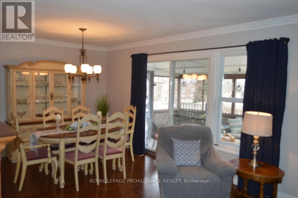 4 Gearin Street, Quinte West, Ontario  K8V 3Y1 - Photo 7 - X12912988