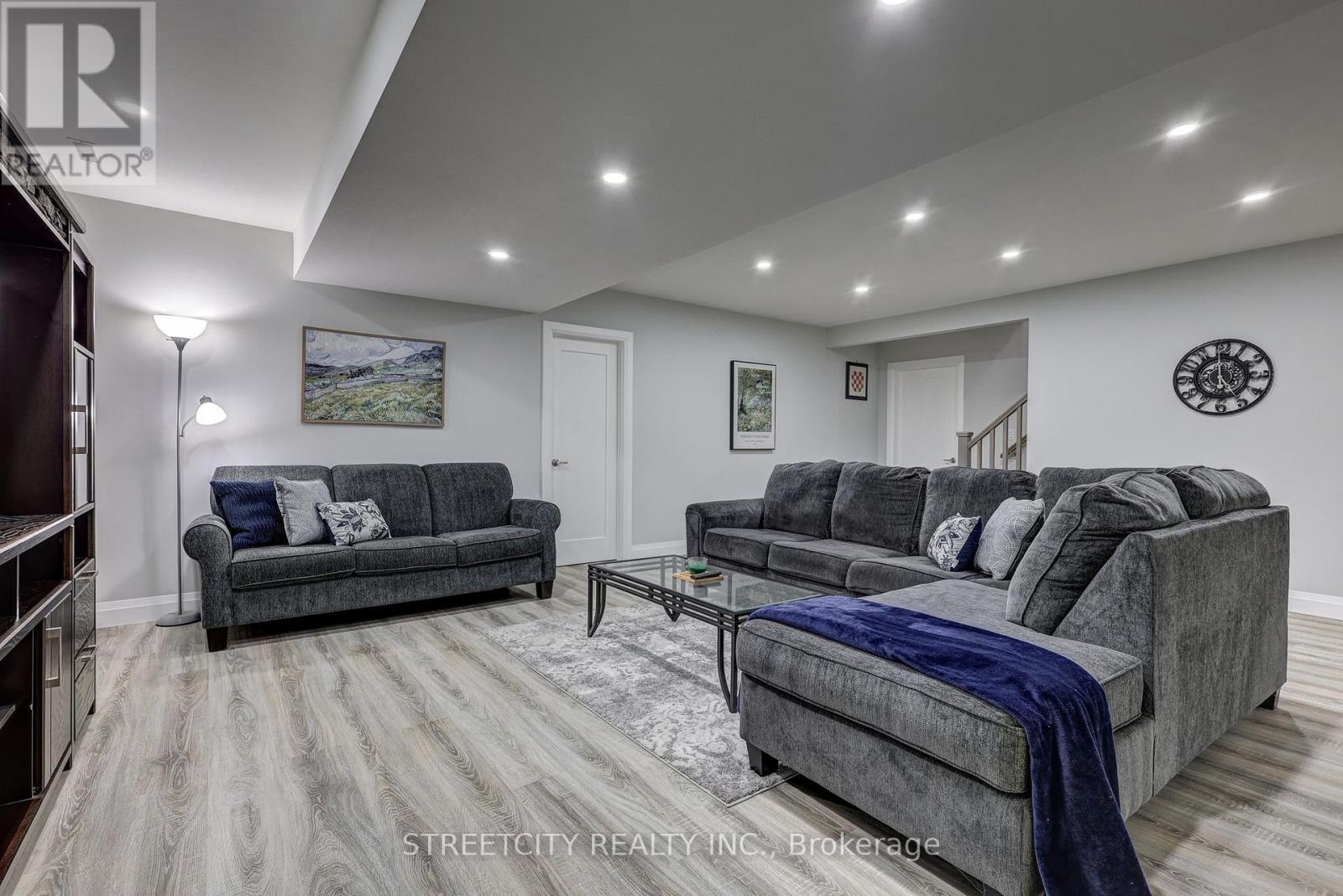 95 Optimist Drive, Southwold, Ontario  N5P 3T2 - Photo 36 - X12913004