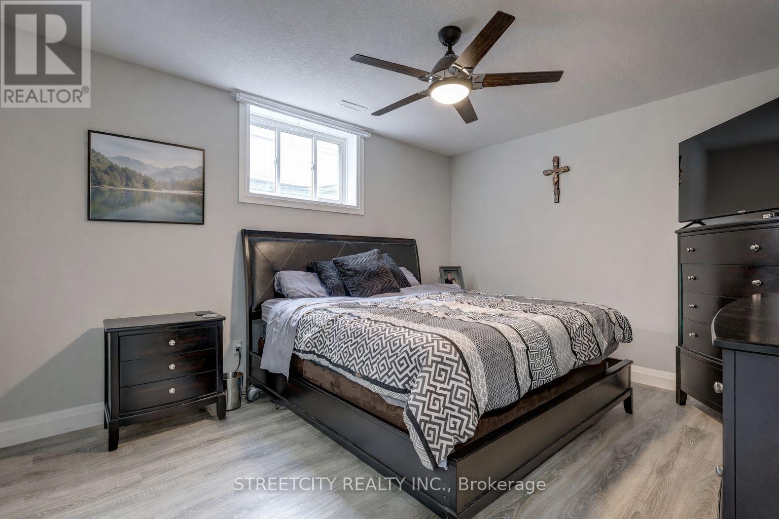 95 Optimist Drive, Southwold, Ontario  N5P 3T2 - Photo 38 - X12913004