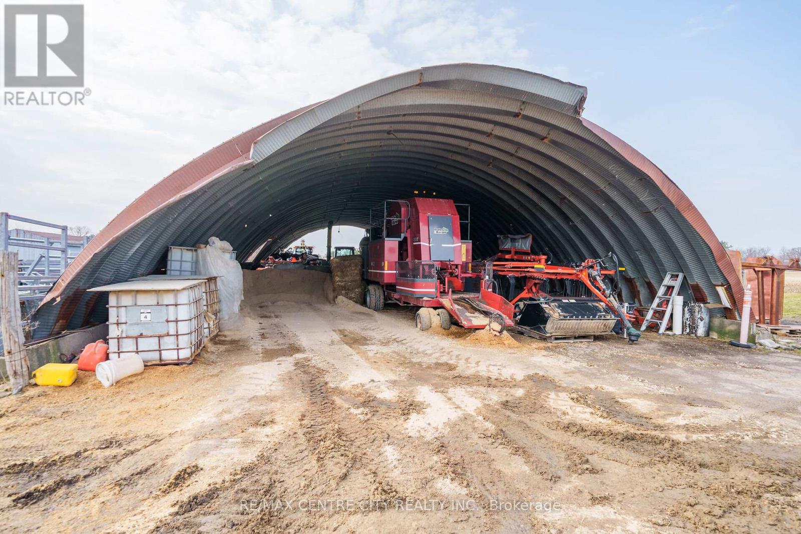 7645 Range Road 1, West Lincoln, Ontario  L0R 2A0 - Photo 15 - X12913012