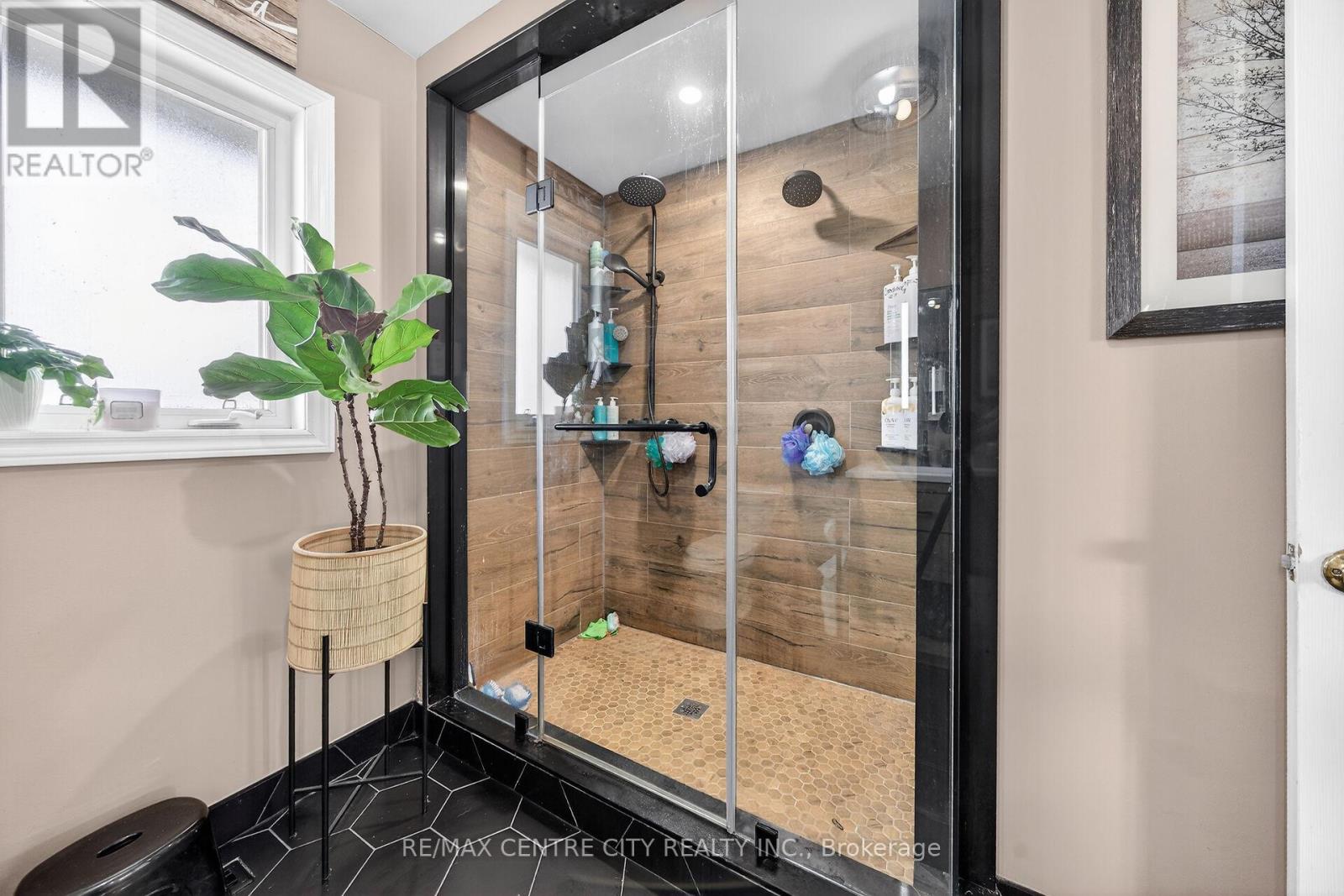 7645 Range Road 1, West Lincoln, Ontario  L0R 2A0 - Photo 37 - X12913012