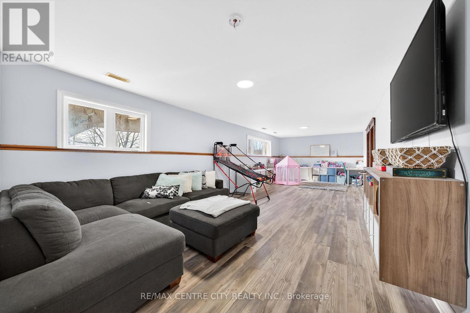 7645 Range Road 1, West Lincoln, Ontario  L0R 2A0 - Photo 40 - X12913012