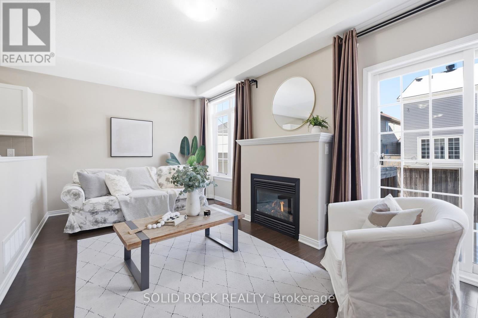 104 Laramie Crescent, Ottawa, Ontario  K2J 5Z8 - Photo 11 - X12912998