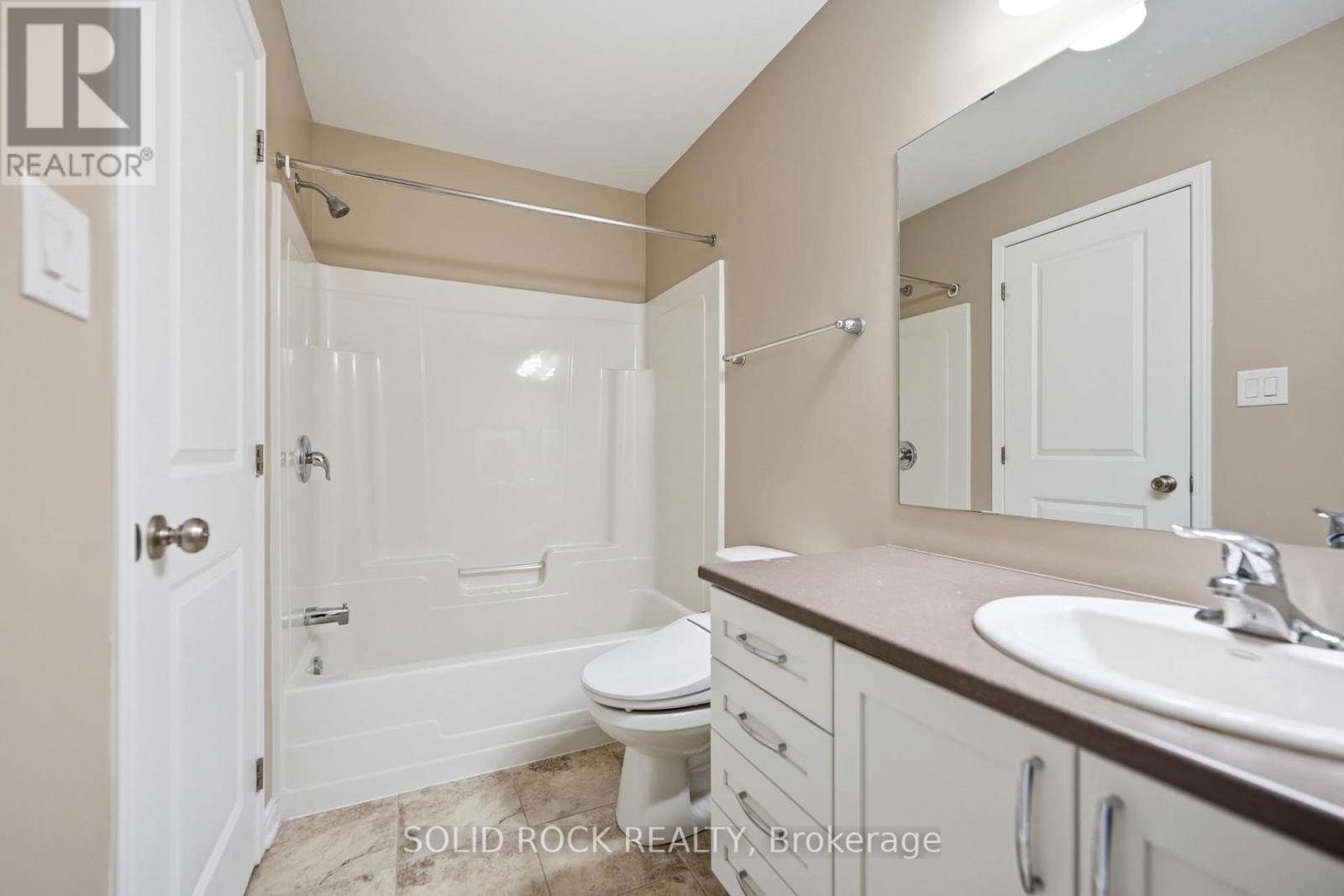 104 Laramie Crescent, Ottawa, Ontario  K2J 5Z8 - Photo 24 - X12912998