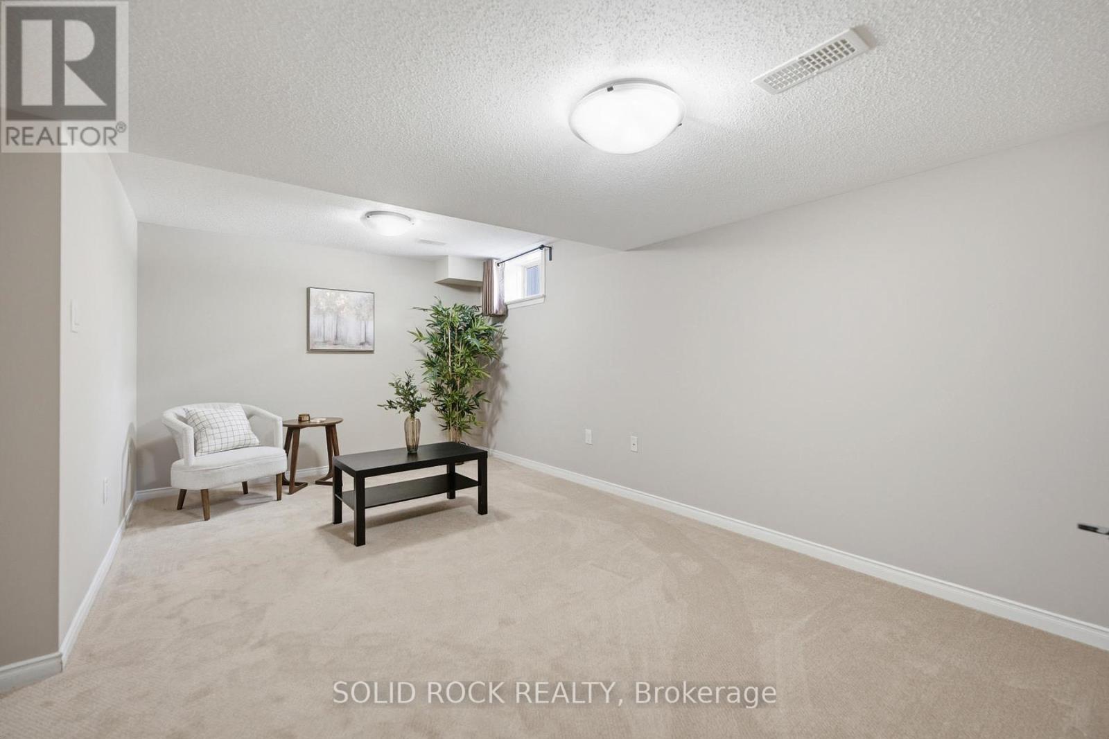 104 Laramie Crescent, Ottawa, Ontario  K2J 5Z8 - Photo 27 - X12912998