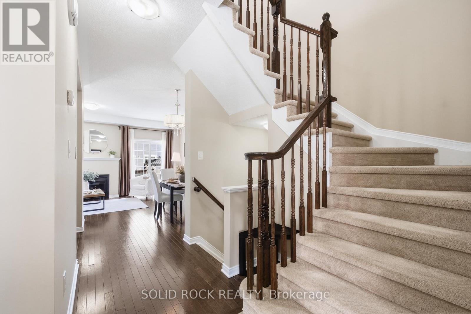 104 Laramie Crescent, Ottawa, Ontario  K2J 5Z8 - Photo 5 - X12912998