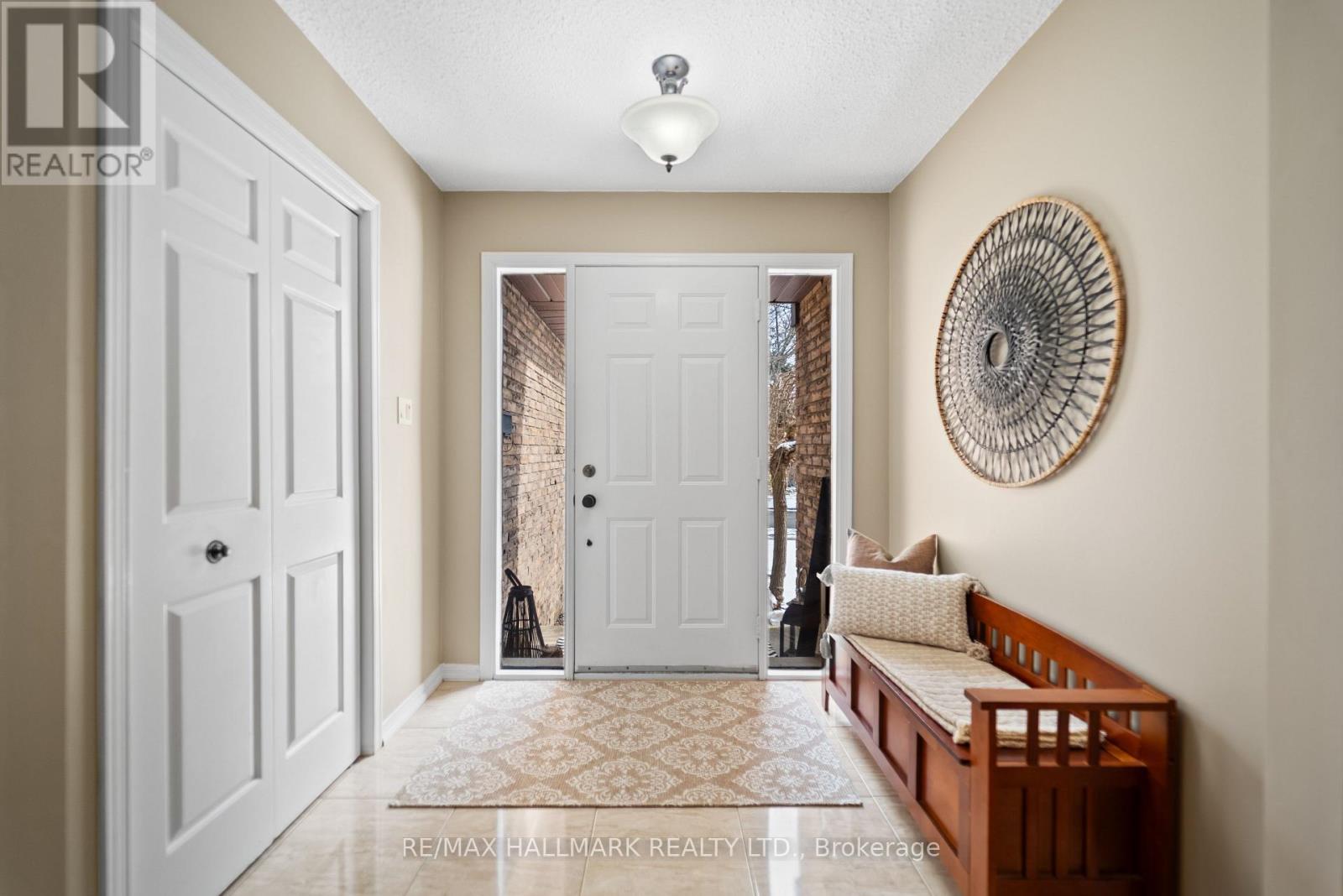 7 Delbeatrice Crescent, Toronto, Ontario  M1C 3G5 - Photo 3 - E12913002